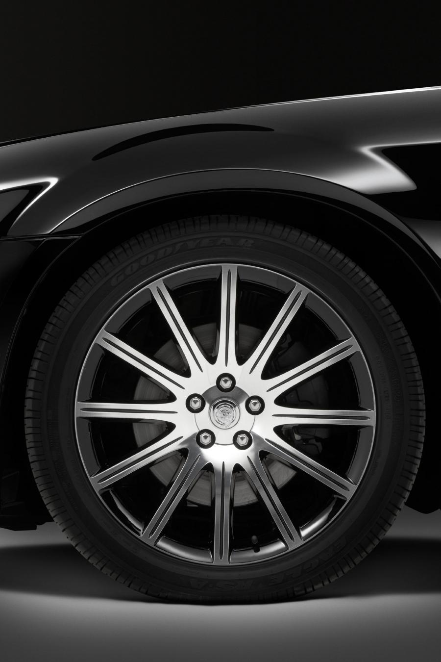  Chrysler 300C S8 2010 года  (фото 5 из 10)